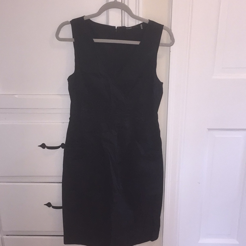 TAHARI Dress with pockets